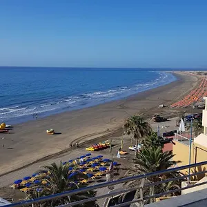 Gæstehus Low Cost Wifi Free Playa del Inglés