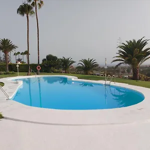 Apartment In Duna Golf