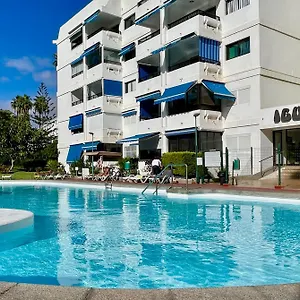 Iguazu I Yumbo Third Floor Apartment Playa del Ingles (Gran Canaria)