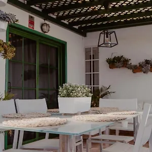 Ferienhaus In Mit Terrasse Und Gemeinschaftlichem Pool Holiday home