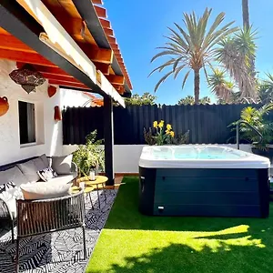 Oasis With Jacuzzi Holiday home Playa del Ingles (Gran Canaria)