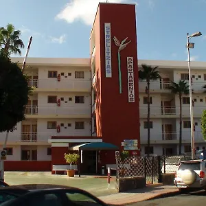 Strelitzias Hotel